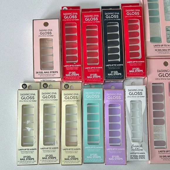 New boxes of Dashing Diva Gloss Nail Strips - Assorted Colors LOT - Picture 2 of 3